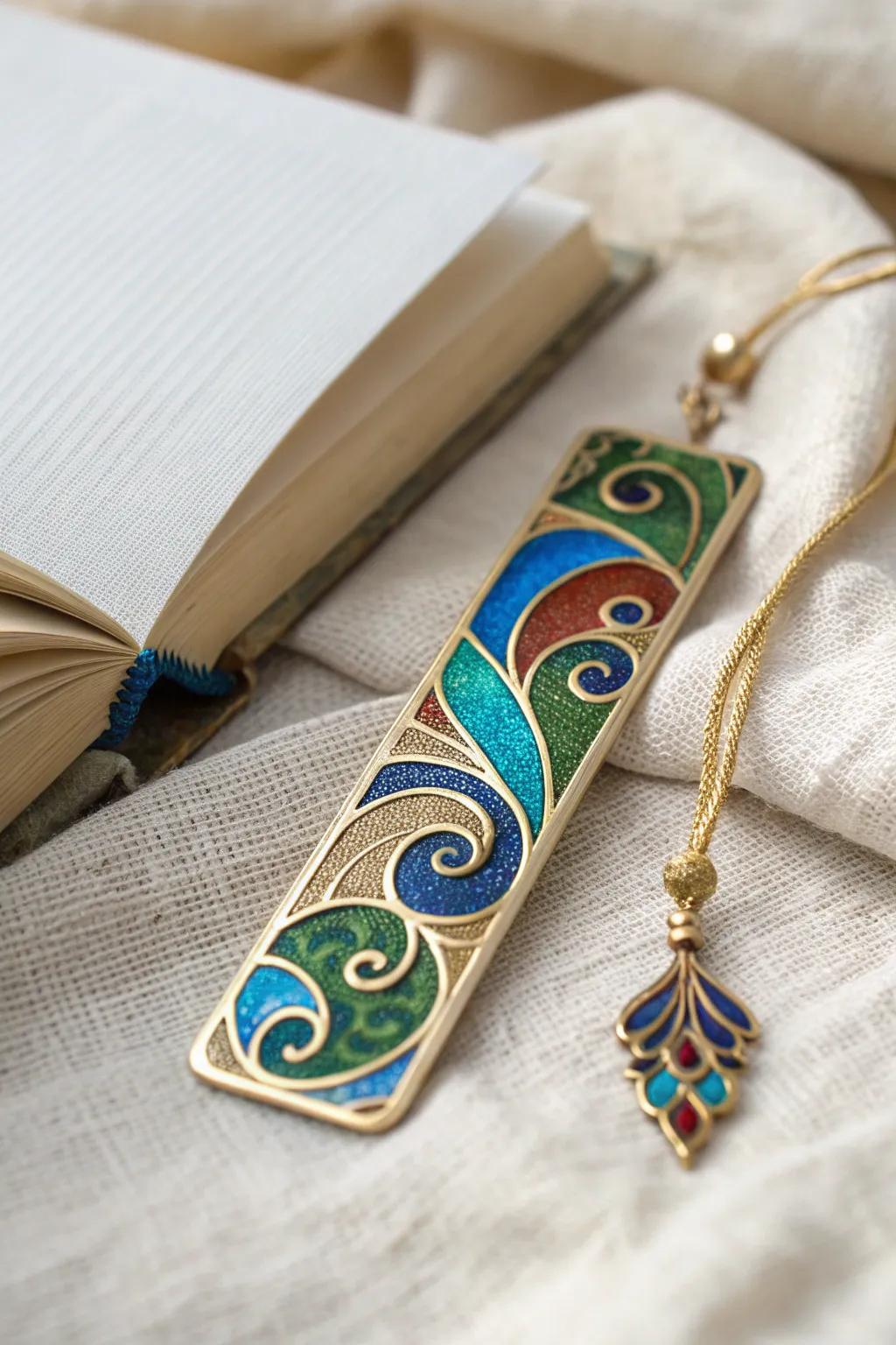 Discover the mesmerizing art of cloisonné enamel with this beautiful bookmark project.