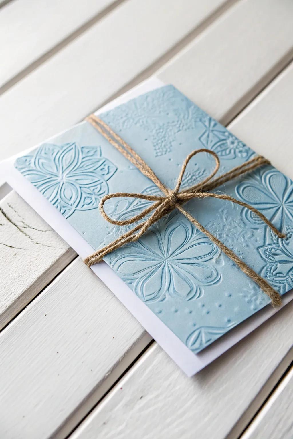 Elegant simplicity in shades of blue - craft your own minimalist birthday card.