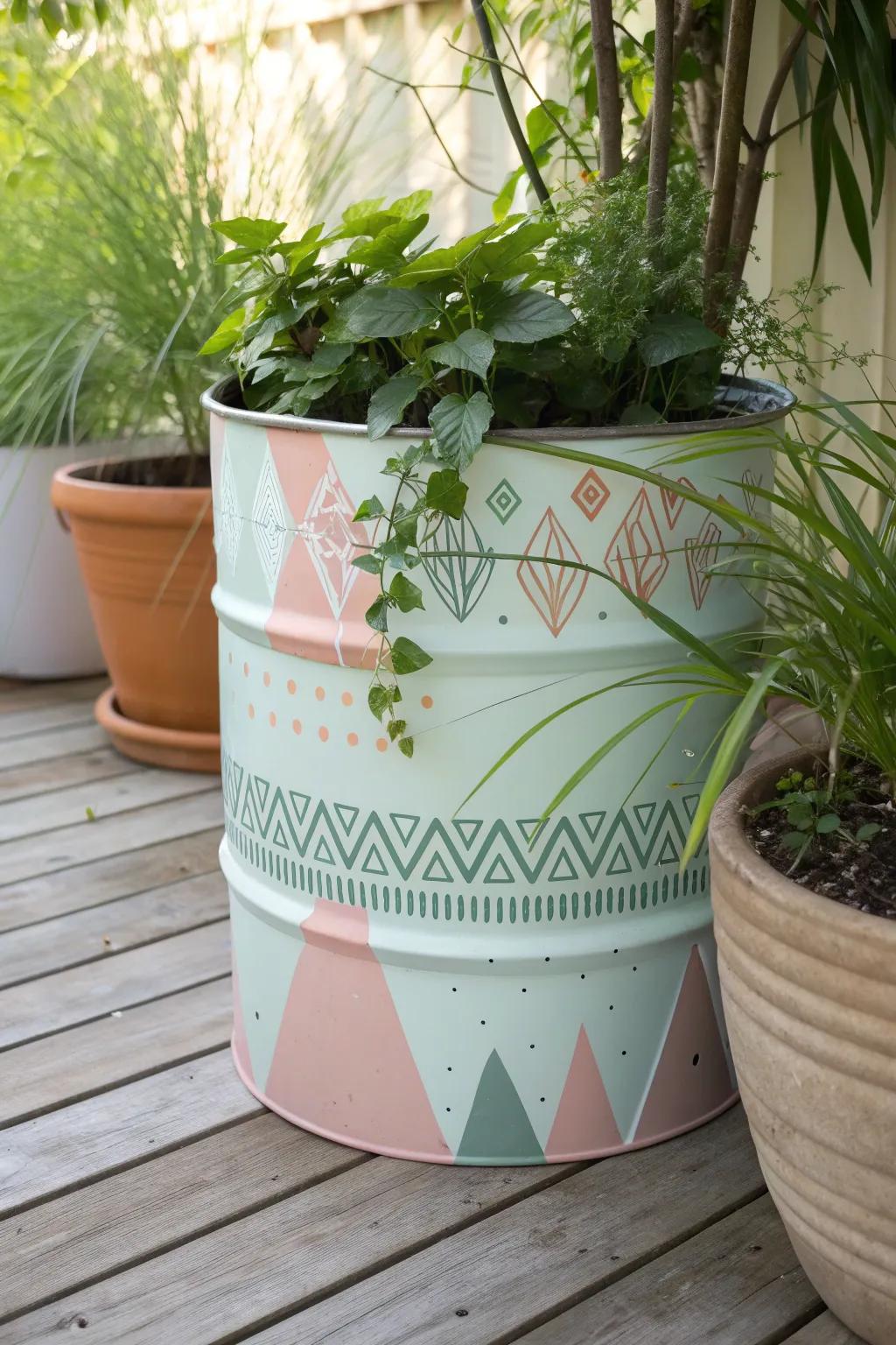 Transform your garden with a touch of artistry—where Scandinavian simplicity meets Boho charm.
