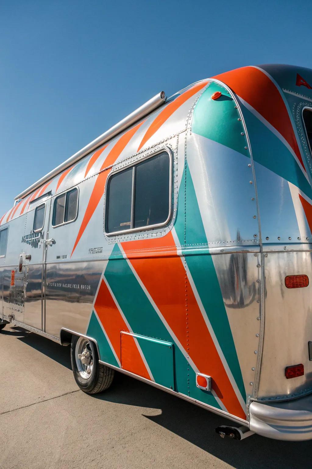 Blast from the past, with a futuristic twist: Retro-Futuristic Camper.