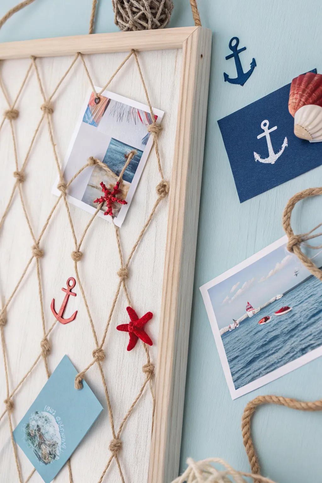 Set sail on your dreams with a vision board that captures the essence of the sea and the spirit of adventure. 🌊⚓