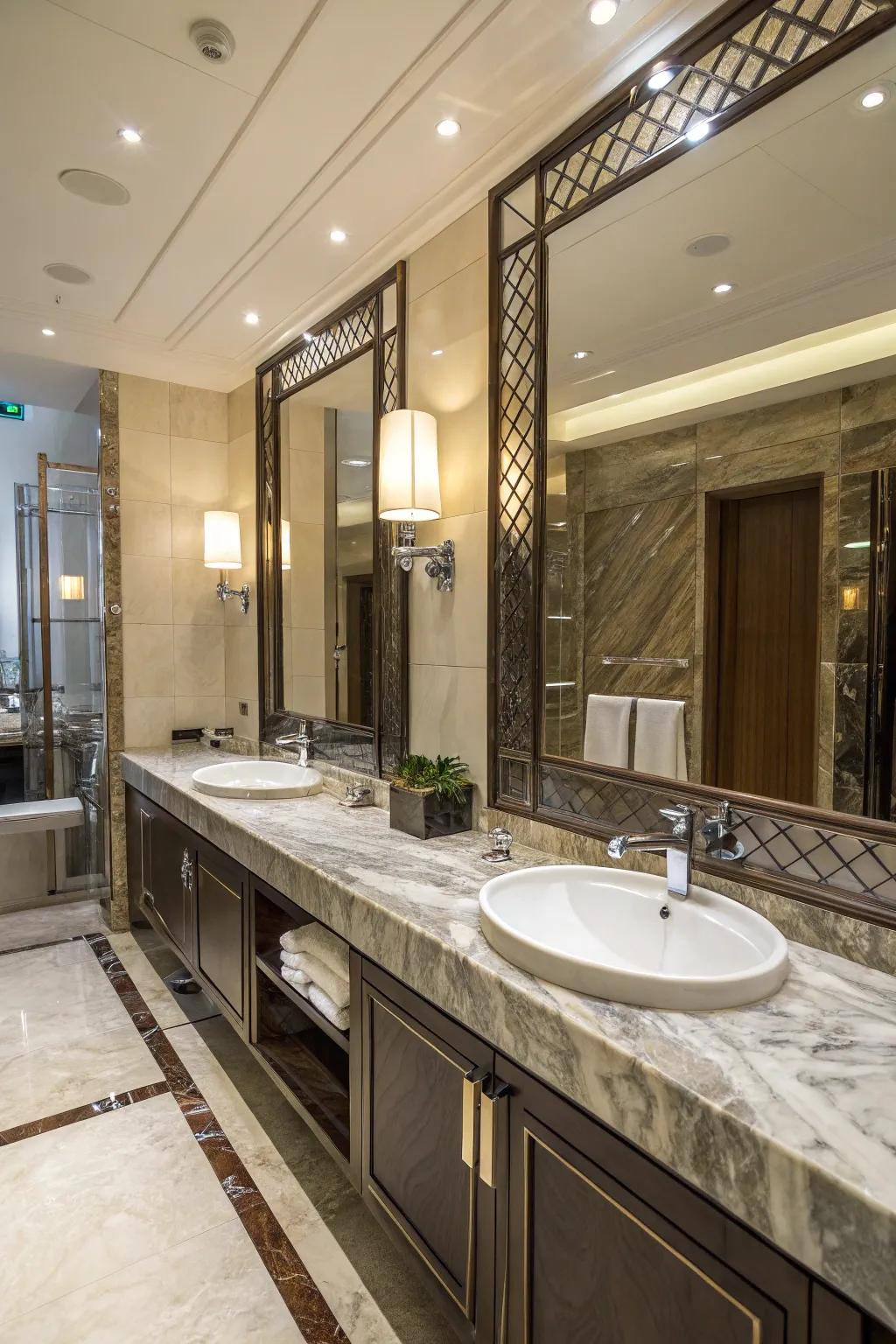 High-end materials like marble and chrome add a touch of luxury to any bathroom.