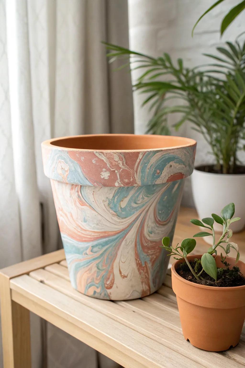 Elevate your plant display with the art of water marbling - where simplicity meets elegance.