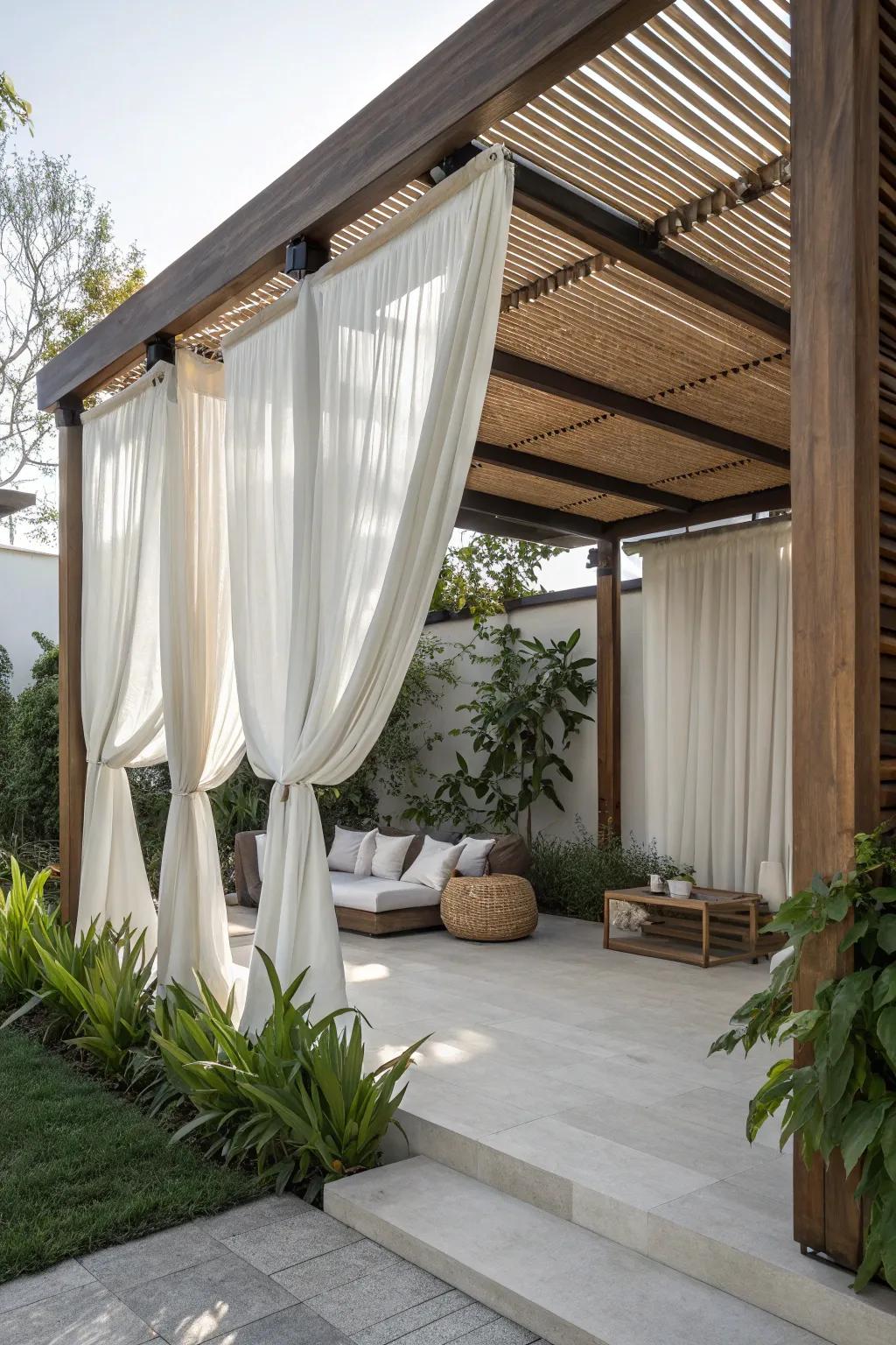 Create your perfect outdoor retreat with elegant outdoor curtains for style and shade.