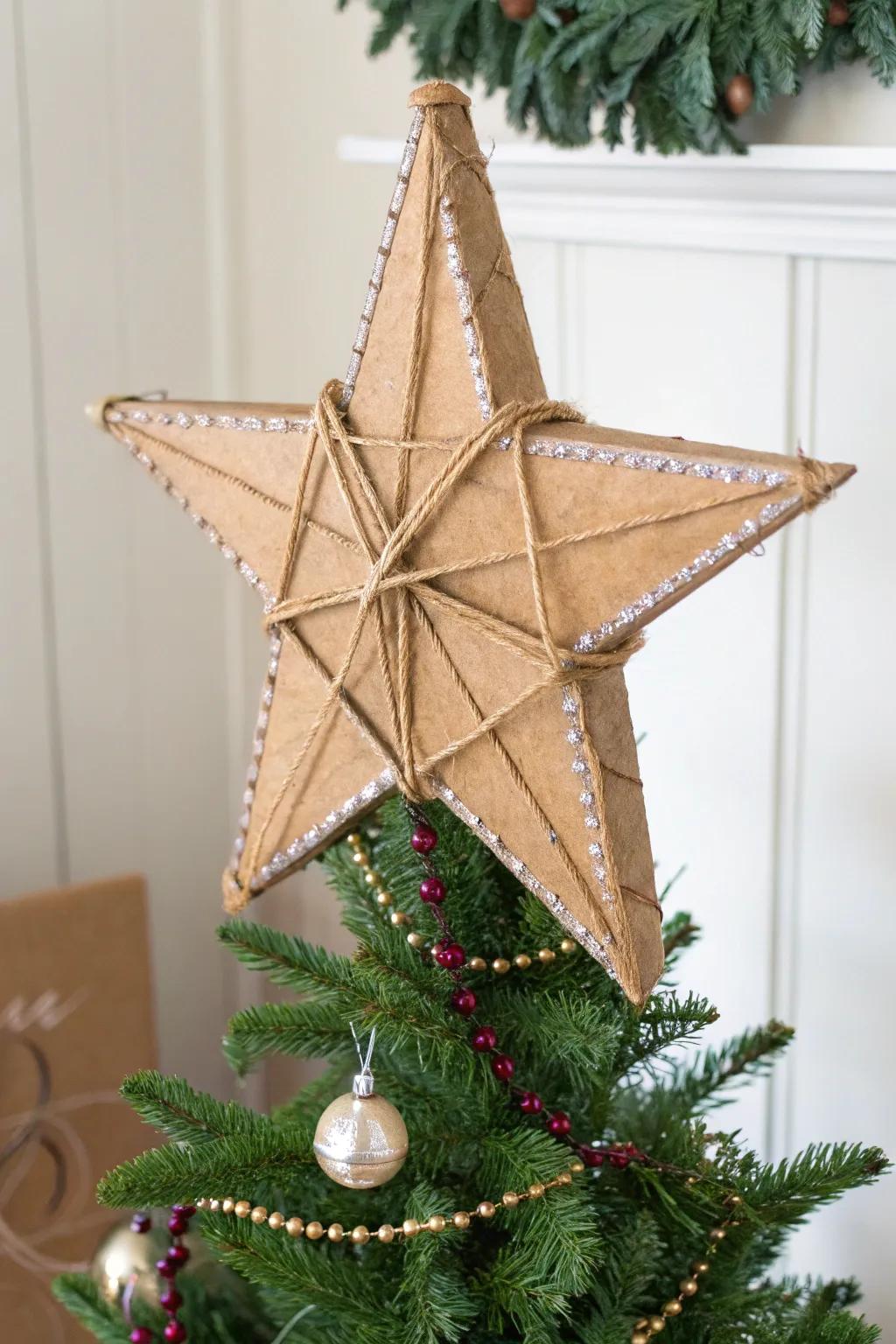 Make your Christmas tree shine with a handcrafted star topper that combines minimalist elegance with a touch of festive sparkle.