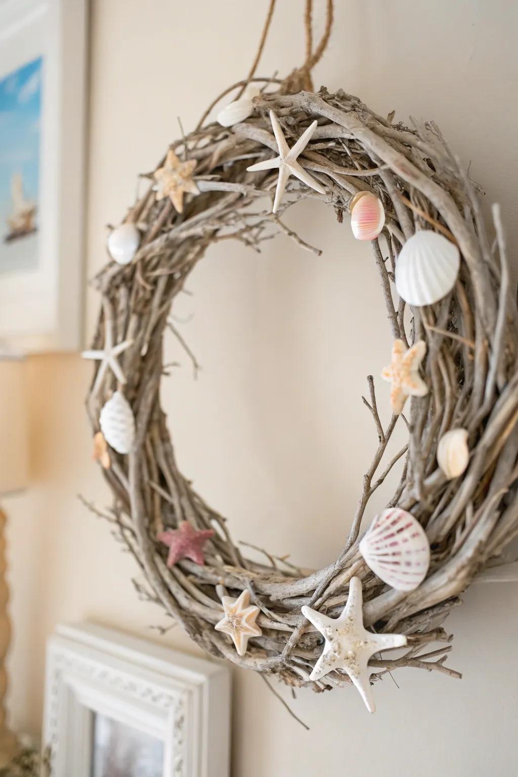 Embrace a Coastal Christmas with a seashell and driftwood wreath, capturing the essence of summer serenity during the festive season.