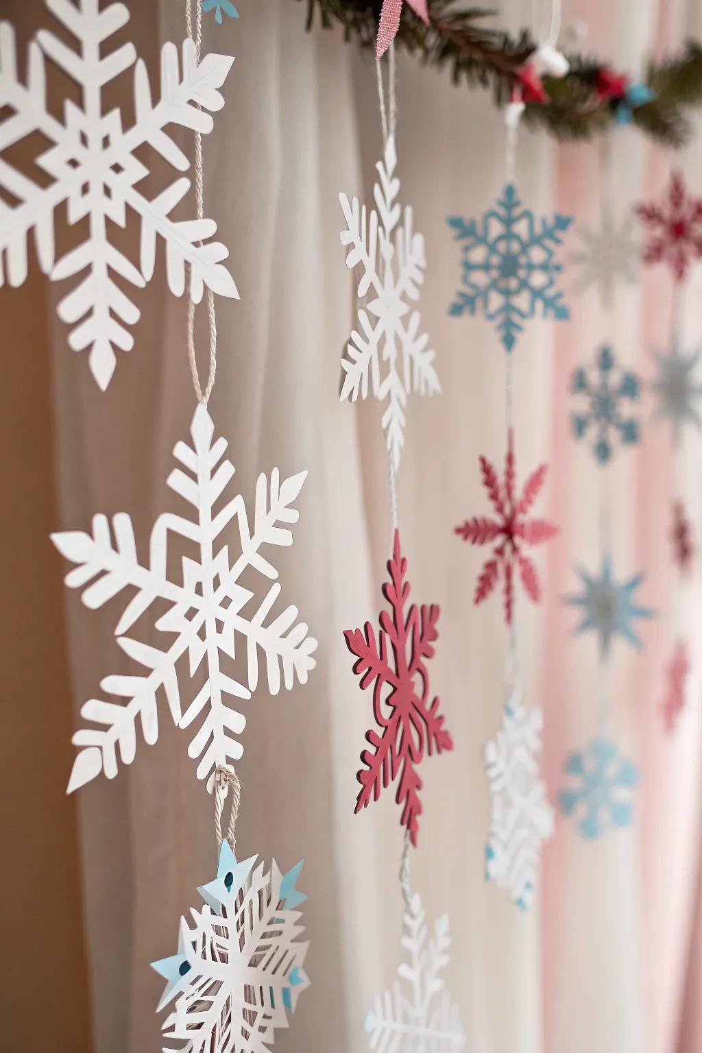 Elevate your space with the enchanting allure of a handcrafted snowflake garland.