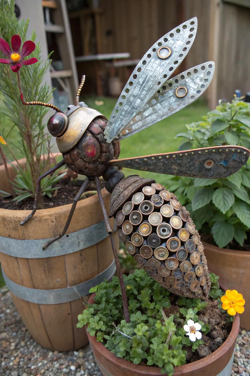 Transforming scrap into art: a stunning bee sculpture crafted from recycled metal.