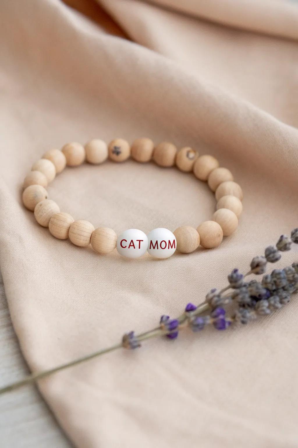 Wear your pet pride with style and simplicity! 🐾 #CatMom #MinimalistChic