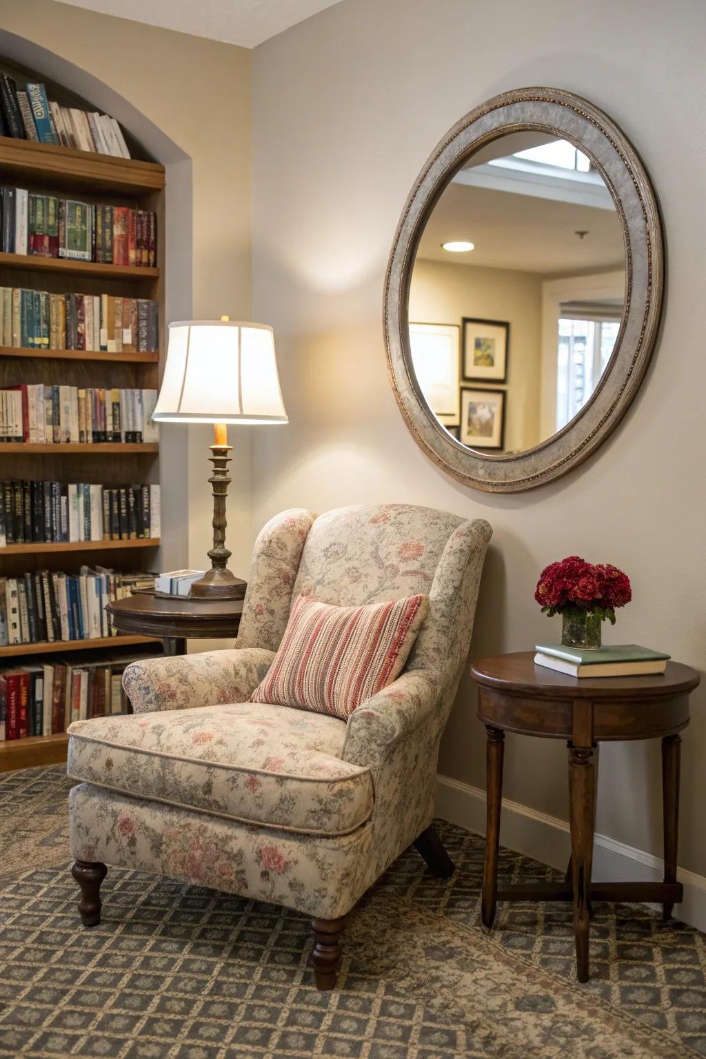 Round mirror creating a cozy and inviting reading nook.