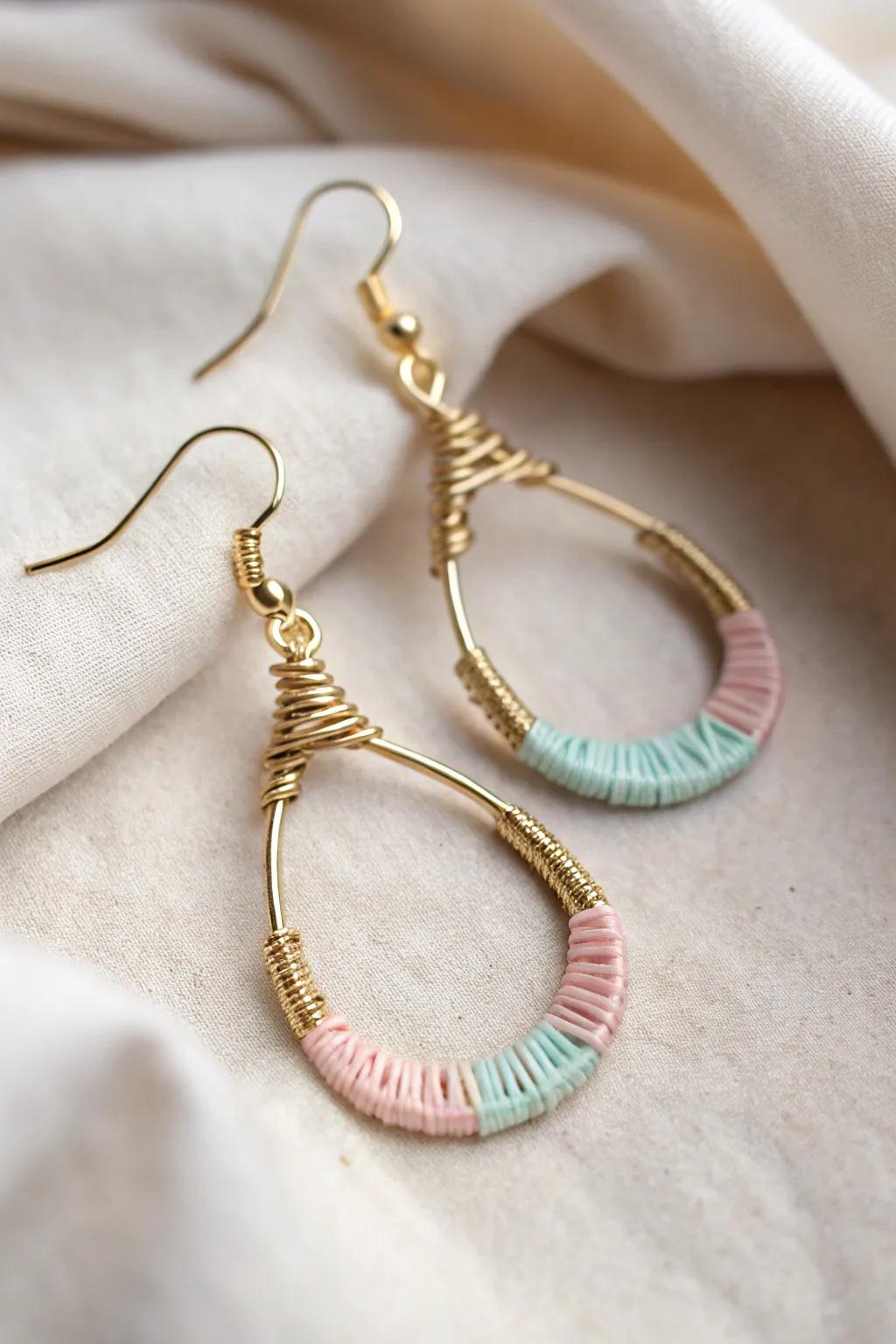 Embrace the art of simplicity with these exquisite wire and fabric earrings, where minimalism meets boho charm.