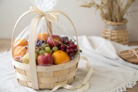 9+ Creative Fruit Basket Wrapping Ideas to Try